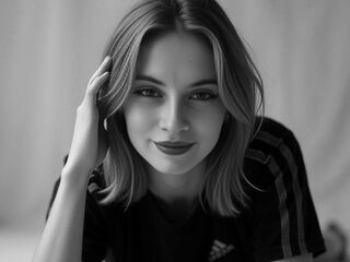 AlicyMontana's Live webcam sex Profile Image
