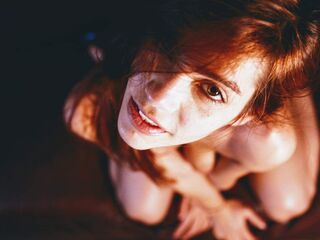 CleoCharm's Live mature cam Profile Image
