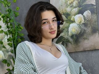 EdnaRomberg's Teen live cam shows Profile Image